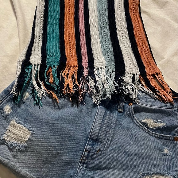 Adorable colorful boho fringed knit tank top size M - Picture 4 of 5